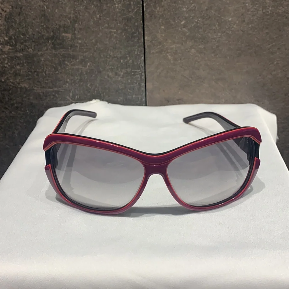 Diesel Sunglasses with box - Picture 3 of 11